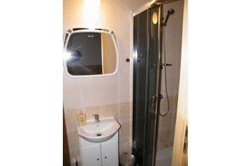 Slovacia Chata Nižná, Exteriorul