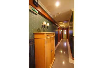 Hungrie Hotel Sárvár, Extérieur