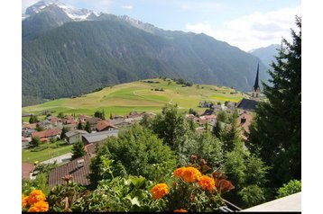 Švajcarska Chata Alvaneu, Eksterijer