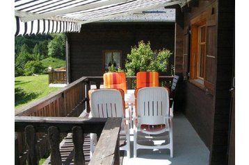 Švajčiarsko Chata Ernen, Exteriér