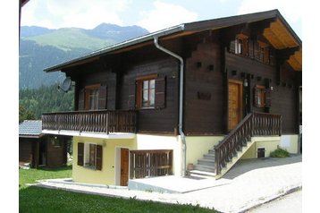 Šveits Chata Ernen, Eksterjöör