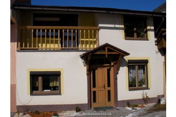 Slovakkia Privát Vitanová, Eksterjöör