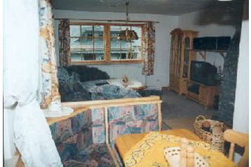 Germania Byt Geroldsgrün, Exteriorul