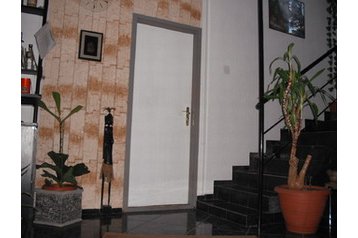 Ungarn Privát Miskolc, Eksteriør