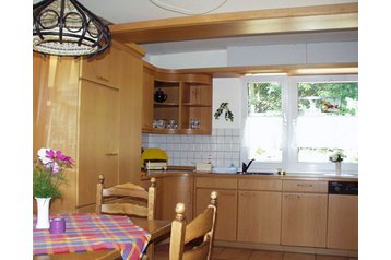 Niemcy Chata Hausen, Zewnątrz