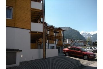 Avstrija Byt Kaprun, Eksterier