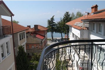 Macedónia Privát Ohrid, Exteriőr