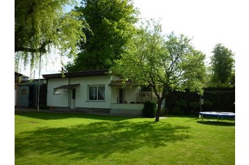 Germania Chata Kröpelin, Esterno