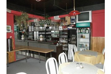 Чехия Hotel Jedovnice, Екстериор