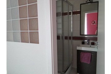 Privat Sárvár 6