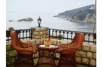 Montenegro Privát Ulcinj, Eksterjöör