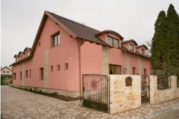 Węgry Penzión Mosonmagyaróvár, Zewnątrz