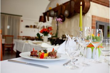 Hungrie Hotel Kehidakustány, Extérieur