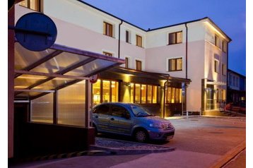 Slowakei Hotel Pressburg / Bratislava, Exterieur