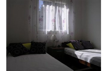 Chorvatsko Privát Slatine, Exteriér