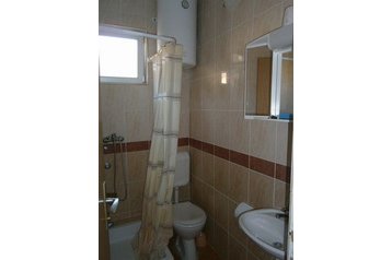 Kroatia Privát Gradac, Eksteriør