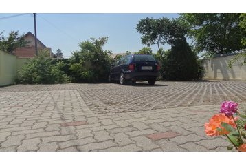 Vengrija Byt Harkány, Eksterjeras