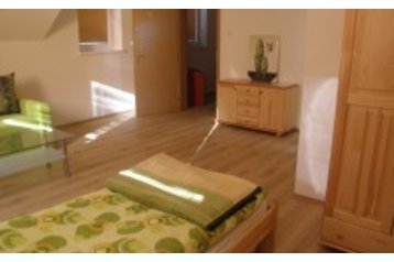 Slovacia Chata Krupina, Exteriorul