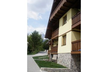 Szlovákia Byt Tátralomnic / Tatranská Lomnica, Exteriőr