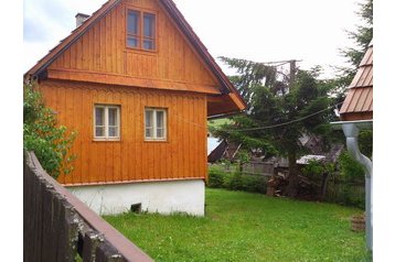 Slovacia Chata Východná, Exteriorul