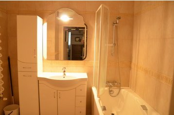 Poljska Byt Varšava / Warszawa, Eksterier