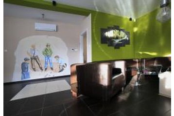 Slowakei Chata Sládkovičovo, Exterieur