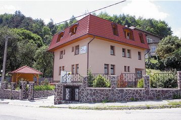 Slovacia Penzión Trenčín, Exteriorul