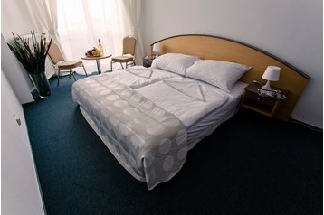 Slovensko Hotel Bratislava, Exteriér