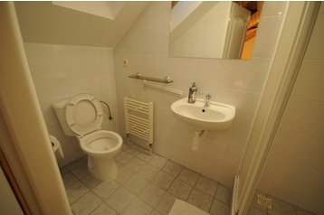 Словакия Hotel Prievidza, Екстериор