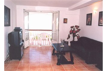 Montenegró Penzión Ulcinj, Exteriőr