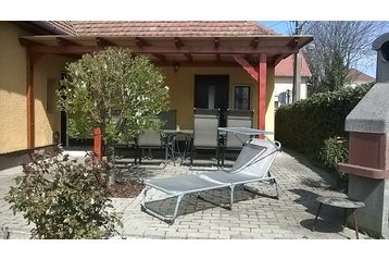 Hungría Byt Hajdúszoboszló, Exterior