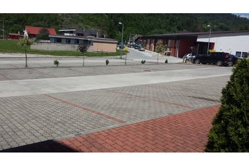 Slovākija Byt Oščadnica, Eksterjers