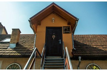 Słowacja Byt Istebna / Istebné, Zewnątrz