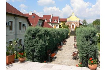 Maďarsko Hotel Eger, Exteriér