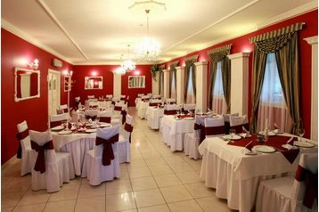 Угорщина Hotel Eger, Екстер'єр