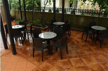 Montenegro Penzión Igalo, Esterno