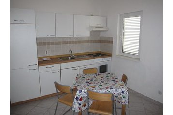 Horvaatia Privát Vir, Eksterjöör