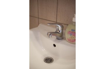 Horvaatia Byt Malinska, Eksterjöör