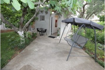 Chorvatsko Privát Zadar, Exteriér
