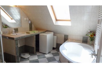 Ungarn Byt Harkány, Exterieur