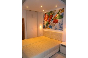 Montenegro Privát Budva, Eksterjöör