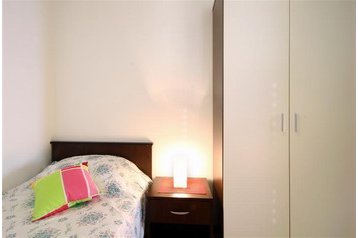 Czarnogóra Chata Reževići, Zewnątrz