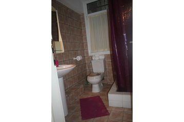 Grecia Byt Thérmi, Exterior