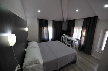 Albaania Hotel Shkodër, Eksterjöör