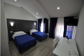 Albaania Hotel Shkodër, Eksterjöör
