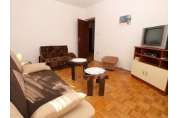 Croaţia Byt Medulin, Exteriorul