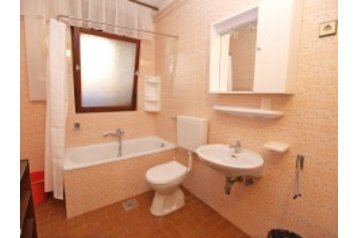 Croaţia Byt Medulin, Exteriorul