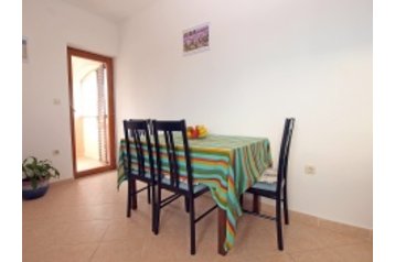 Appartement Fažana 2