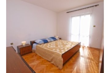 Croaţia Byt Fažana, Exteriorul