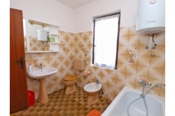 Croaţia Byt Fažana, Exteriorul